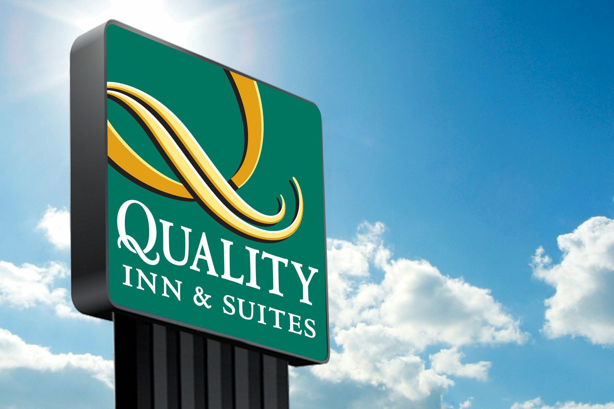 Quality Inn & Suites Mount Vernon Buitenkant foto